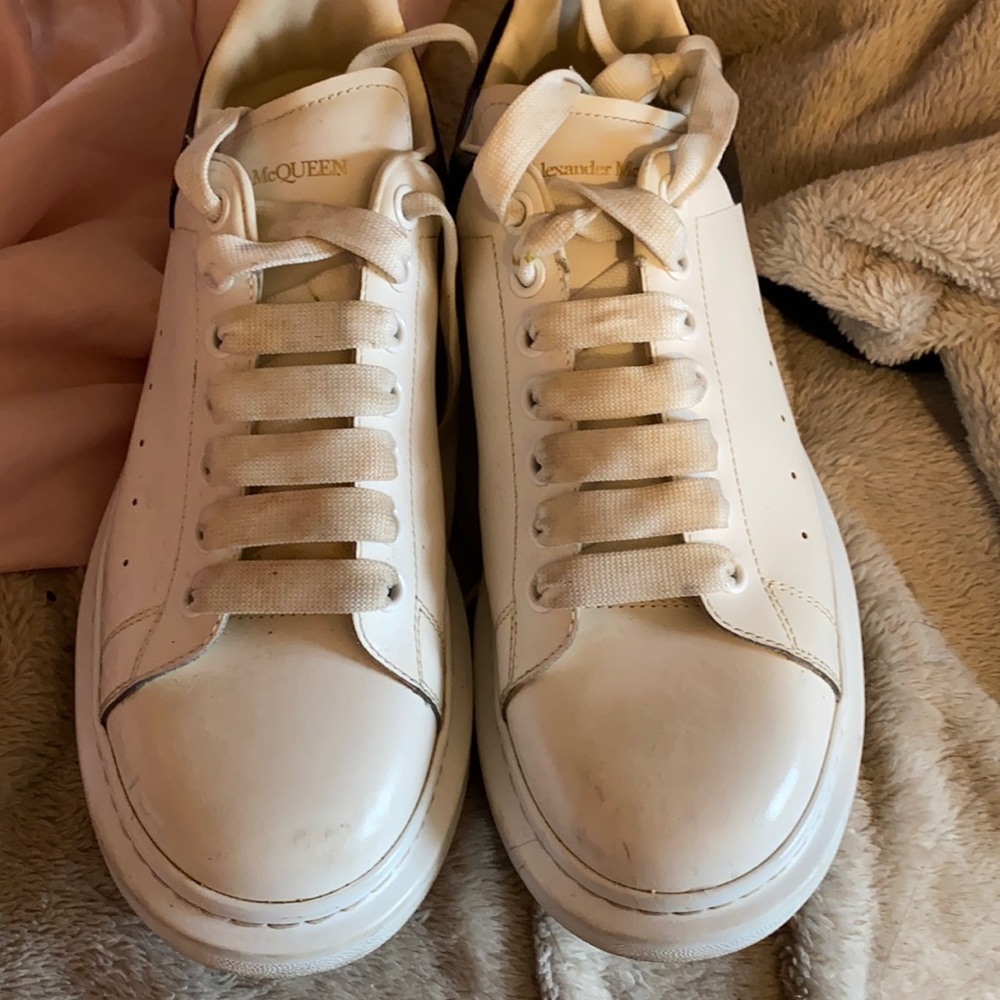 Men’s sneaker